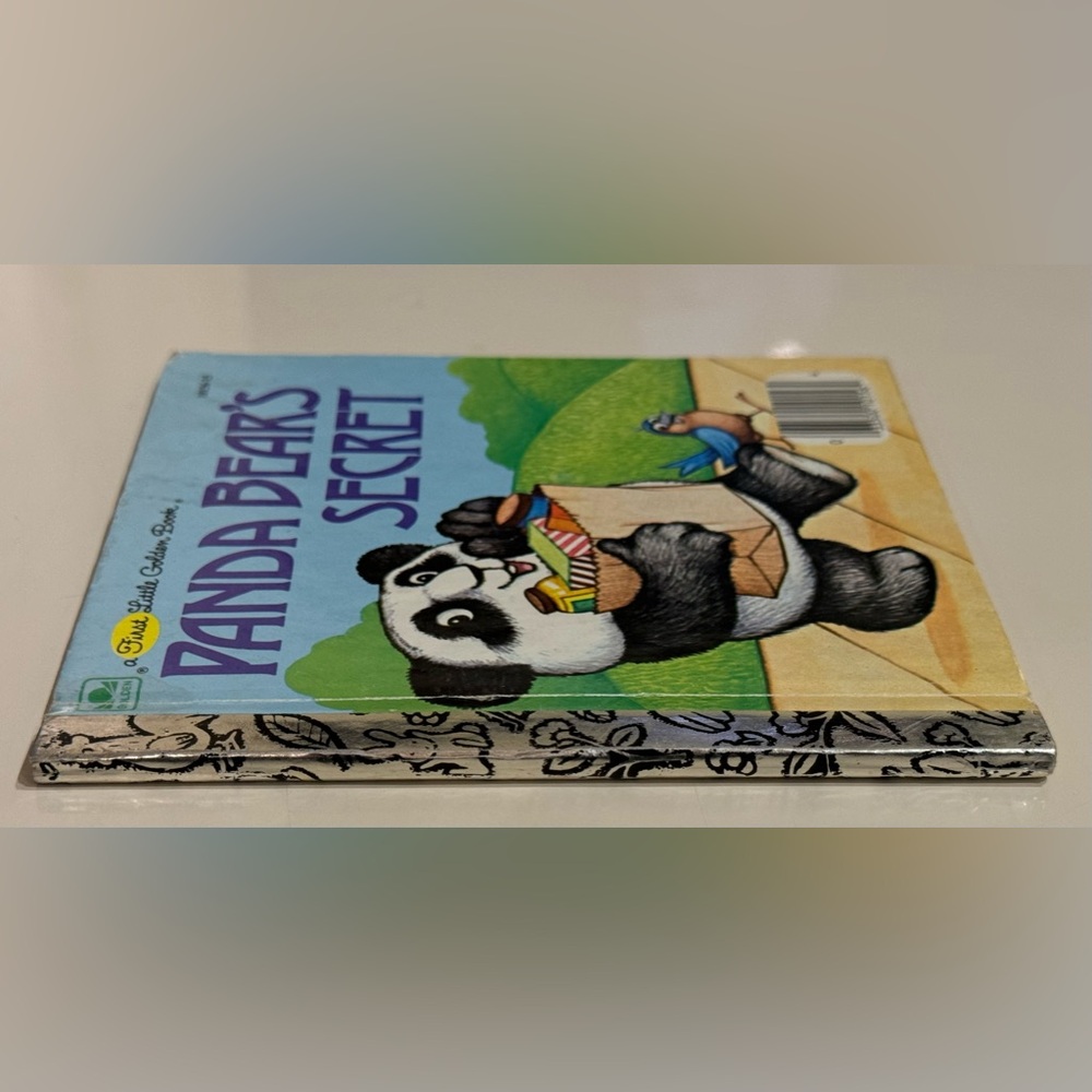 Vintage 1982 Panda Bear's Secret - First Little Golden Book Muntean Santoro - Picture 16 of 16